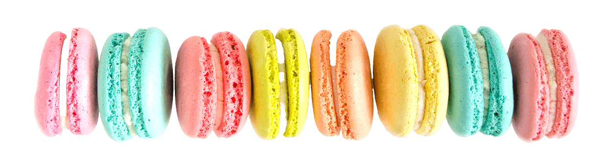 Seleção de macarons franceses coloridos em tons pastel organizados em bandeja, produto típico de confeitaria gourmet
